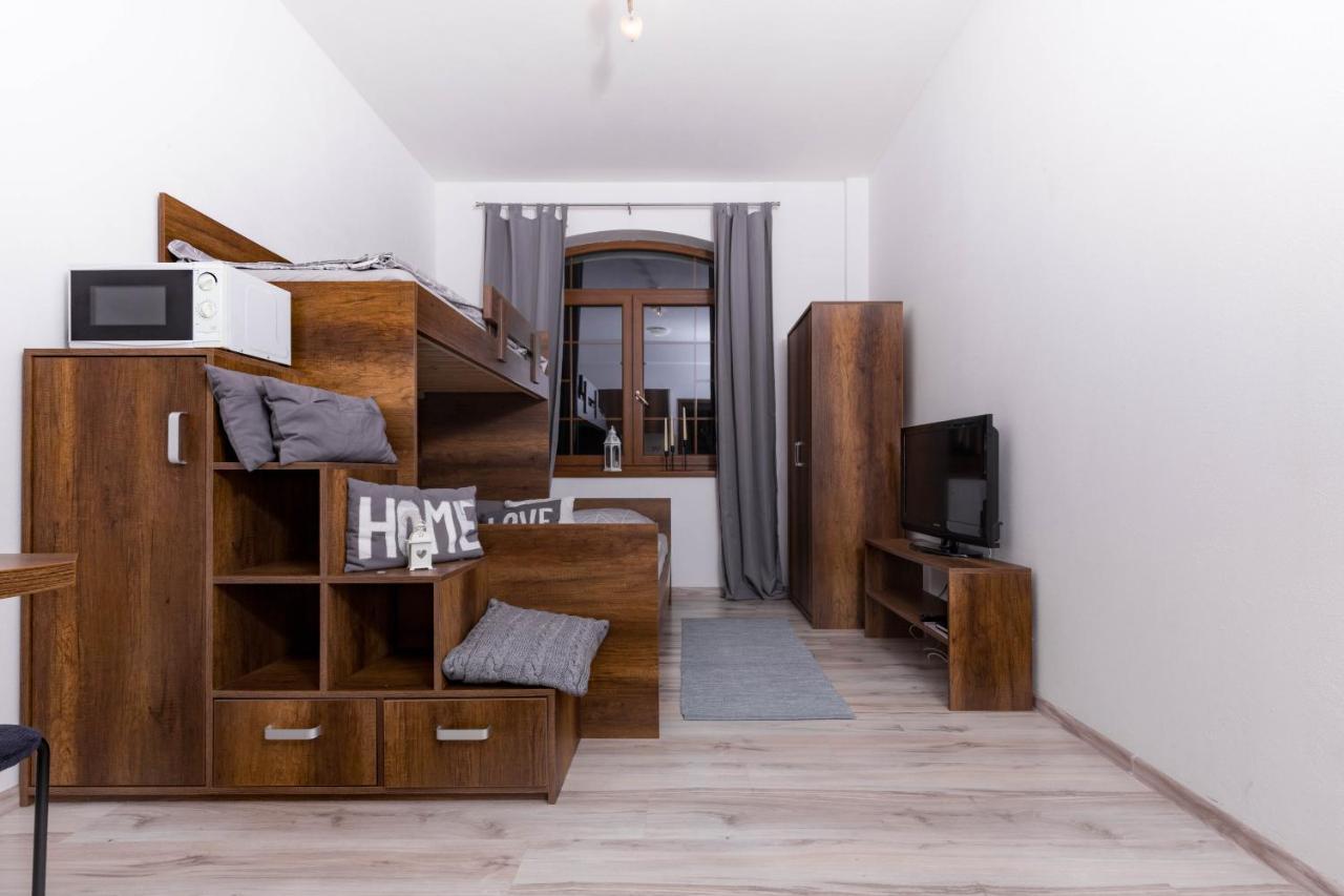 Apartment House Kamzik 9 ドノヴァリ エクステリア 写真