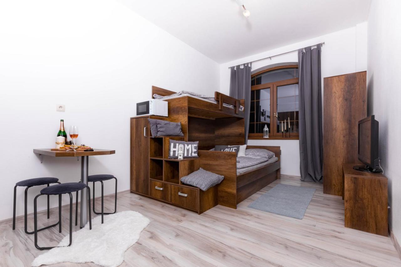 Apartment House Kamzik 9 ドノヴァリ エクステリア 写真